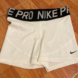 Nike pro